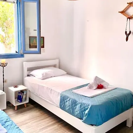 Elitas Lodge: Cosy Cycladic Outside Paroikia * Parikia (Paros)